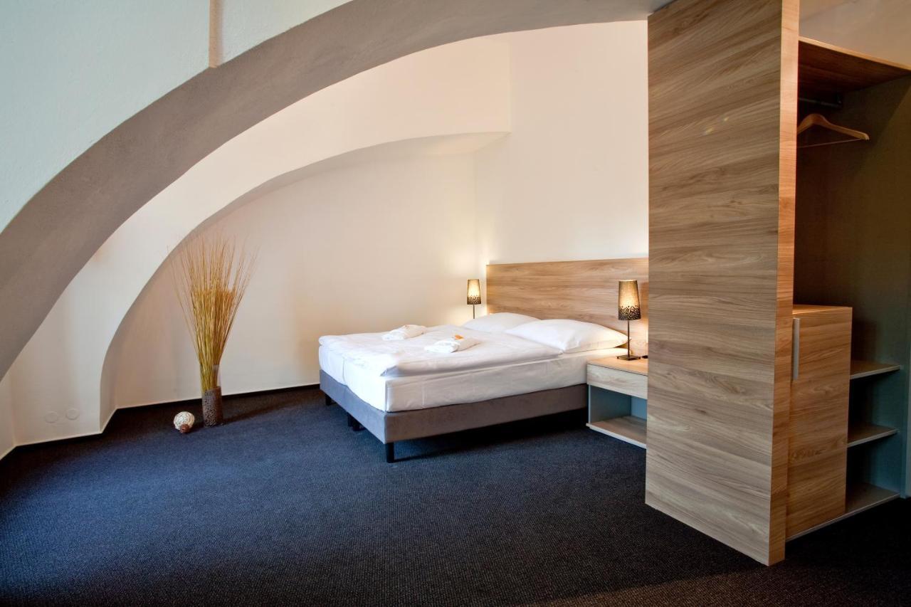Hotel Zamecka Sypka Blansko Exteriör bild